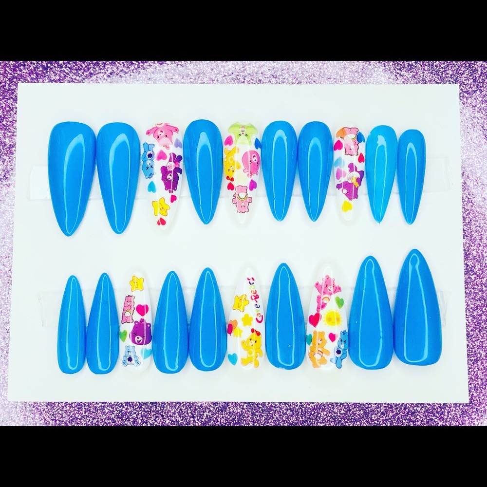 Press on nails